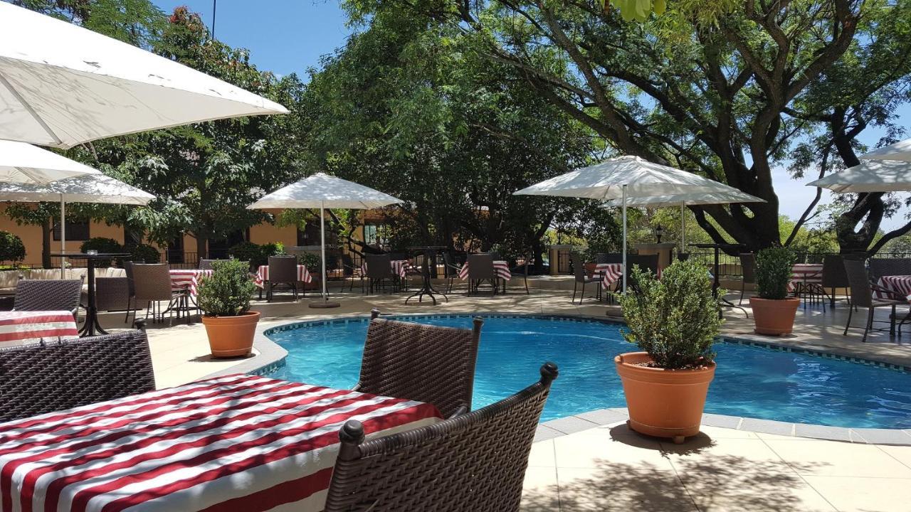 Black Eagle Hotel & Spa Roodepoort Exterior photo